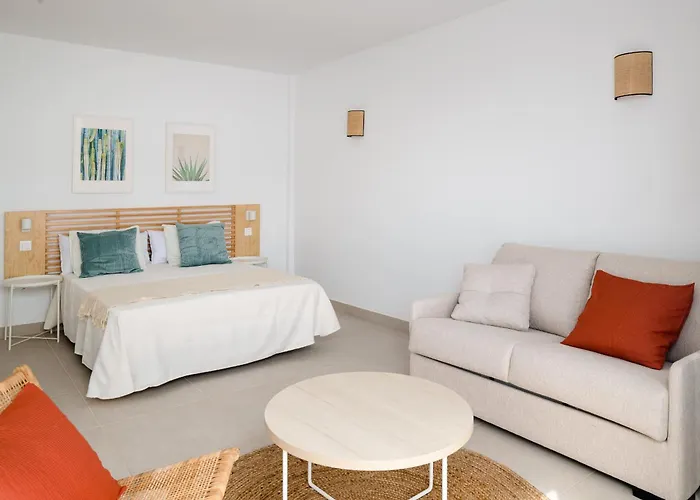 Tabaiba - Vipvipvillas * Playa Blanca (Lanzarote)